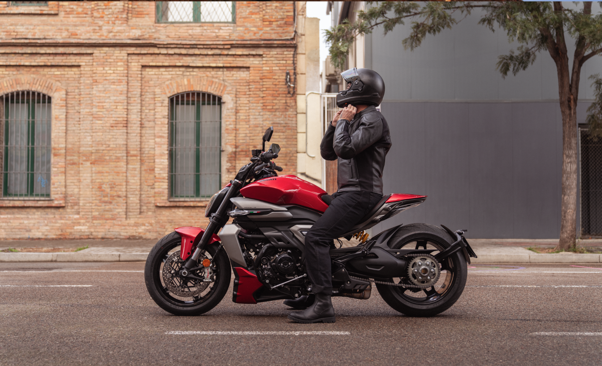 2025 Ducati XDiavel in Portland, Oregon - Photo 5