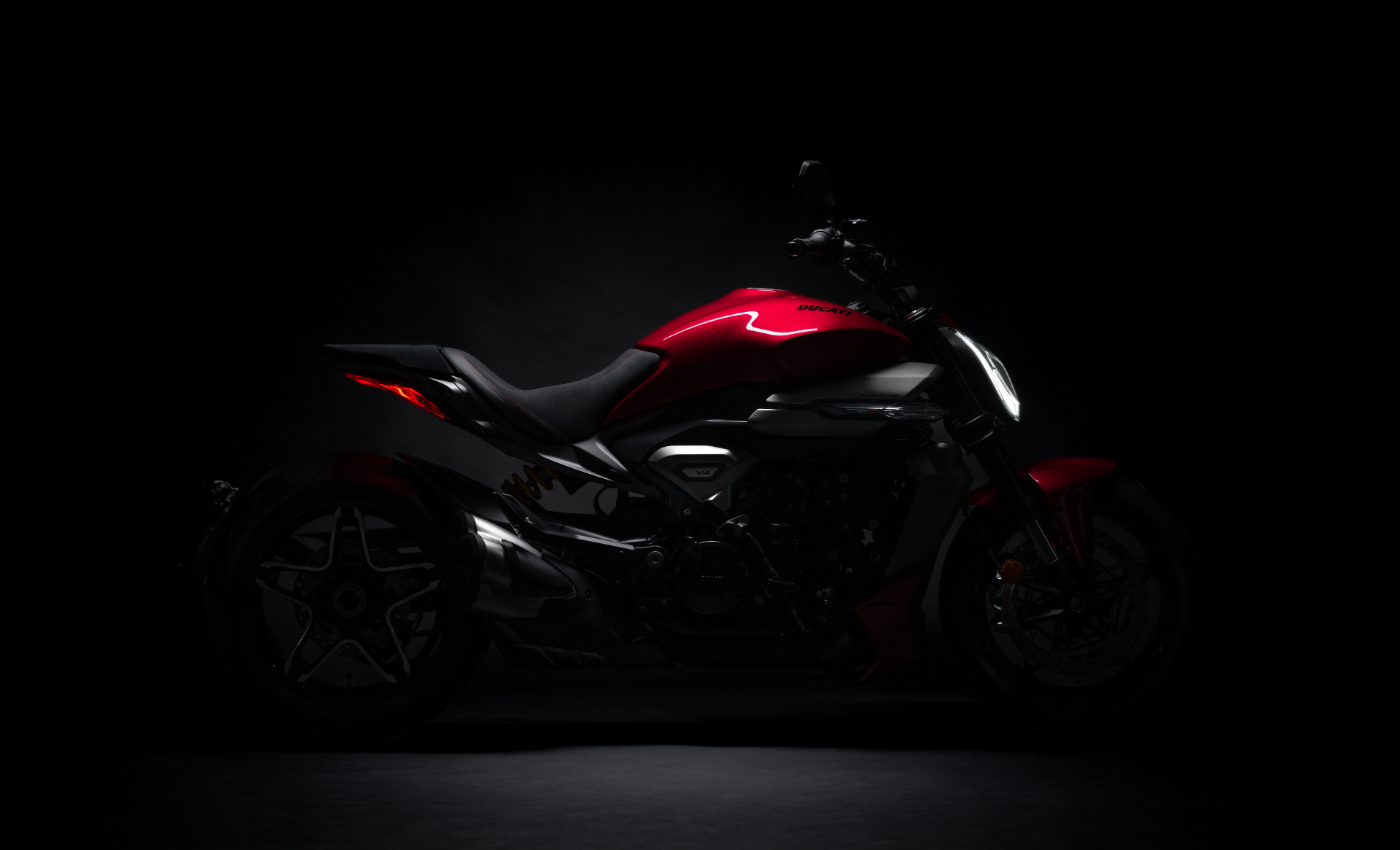 2025 Ducati XDiavel in Portland, Oregon - Photo 13