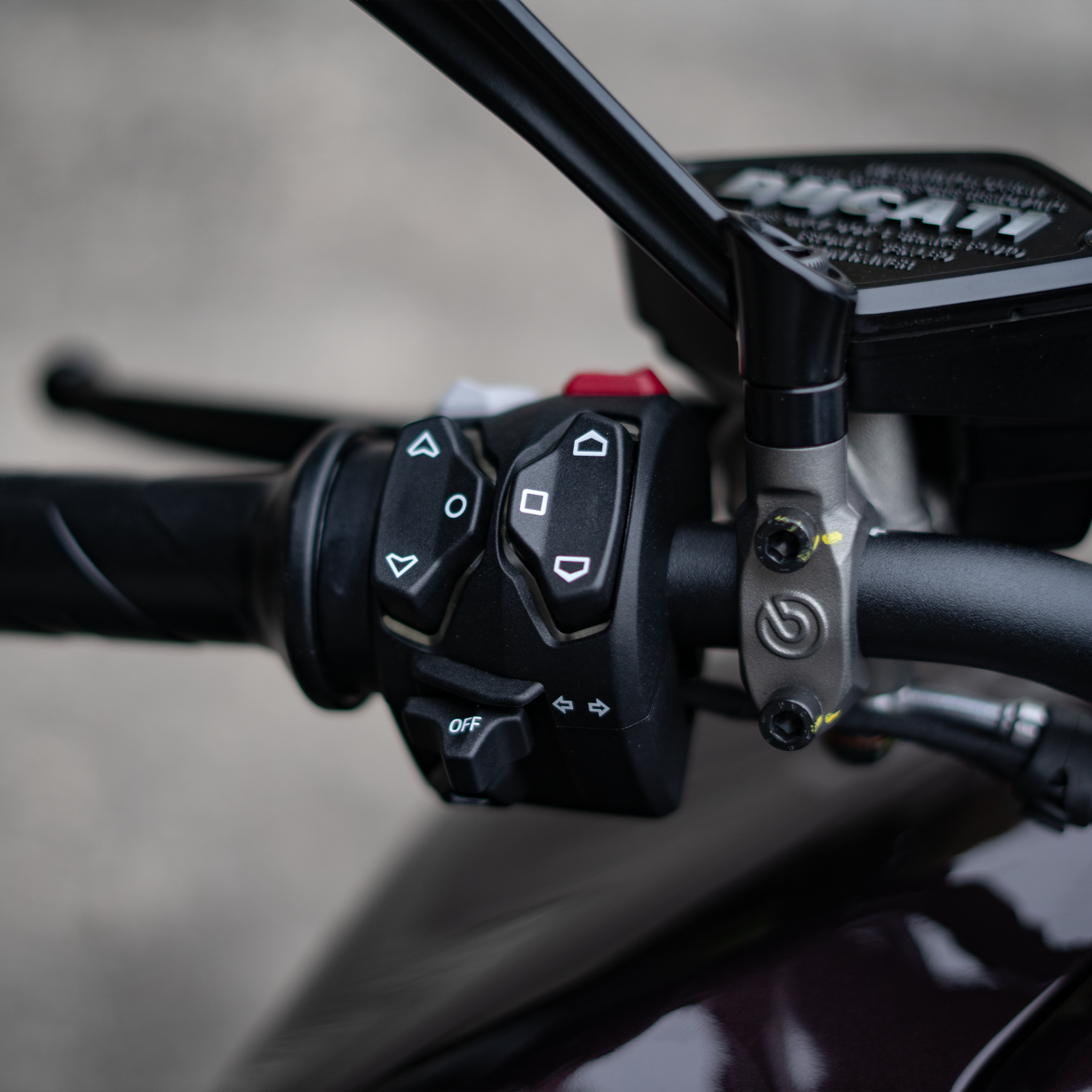 2025 Ducati XDiavel V4 in Portland, Oregon - Photo 8