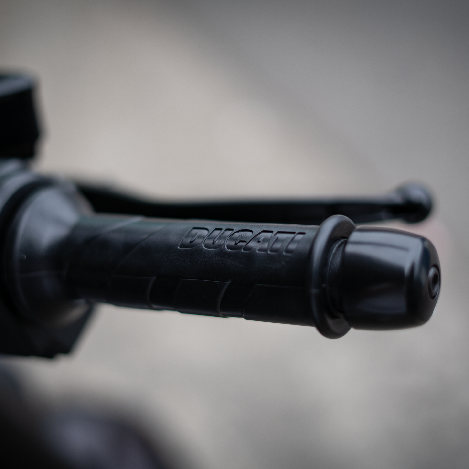 2025 Ducati XDiavel V4 in Portland, Oregon - Photo 13