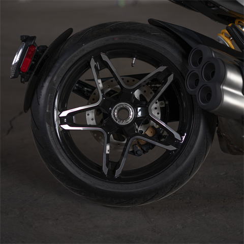 2025 Ducati XDiavel V4 in Portland, Oregon - Photo 12