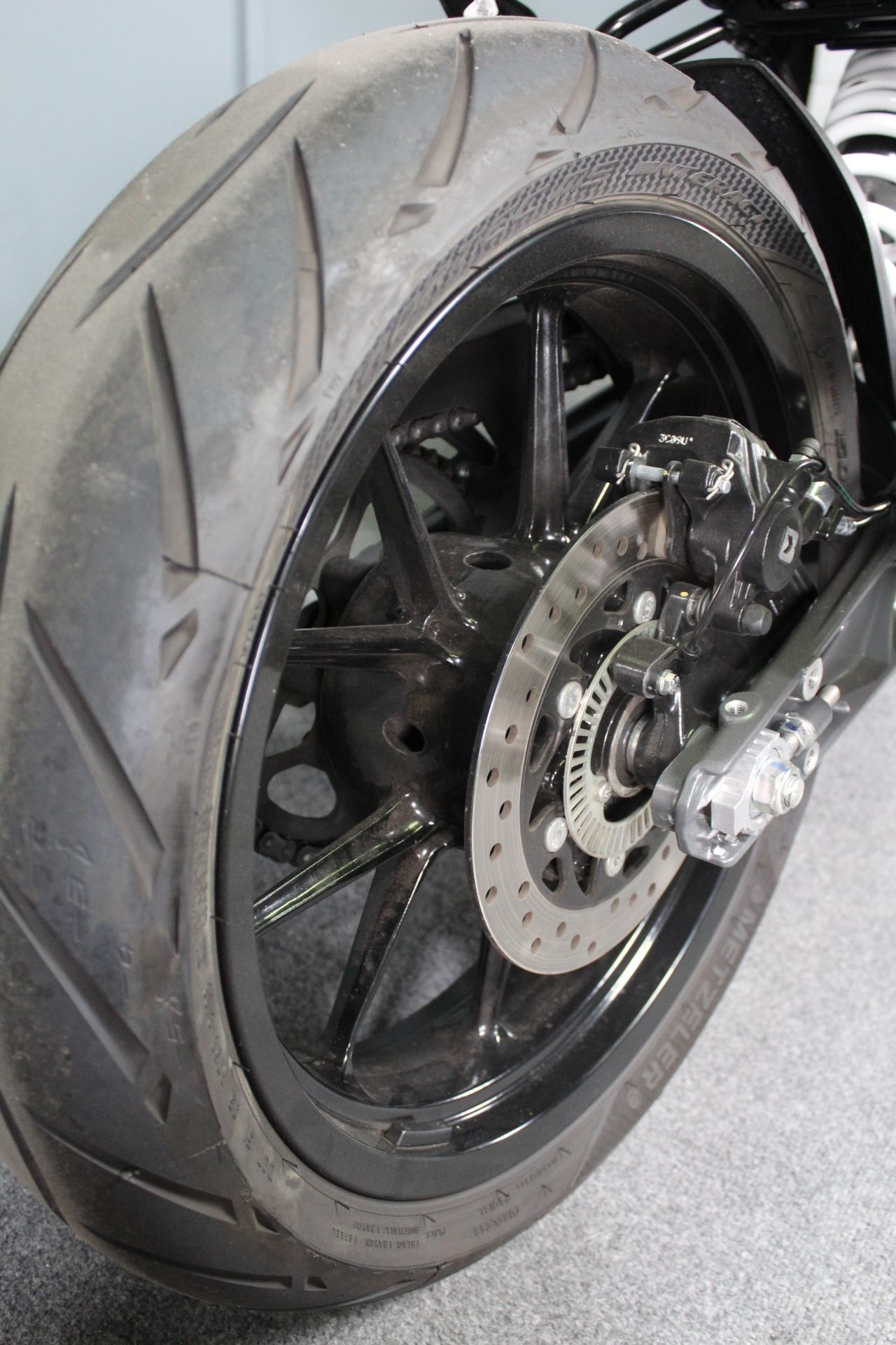 2023 KTM 390 Duke in Portland, Oregon - Photo 18