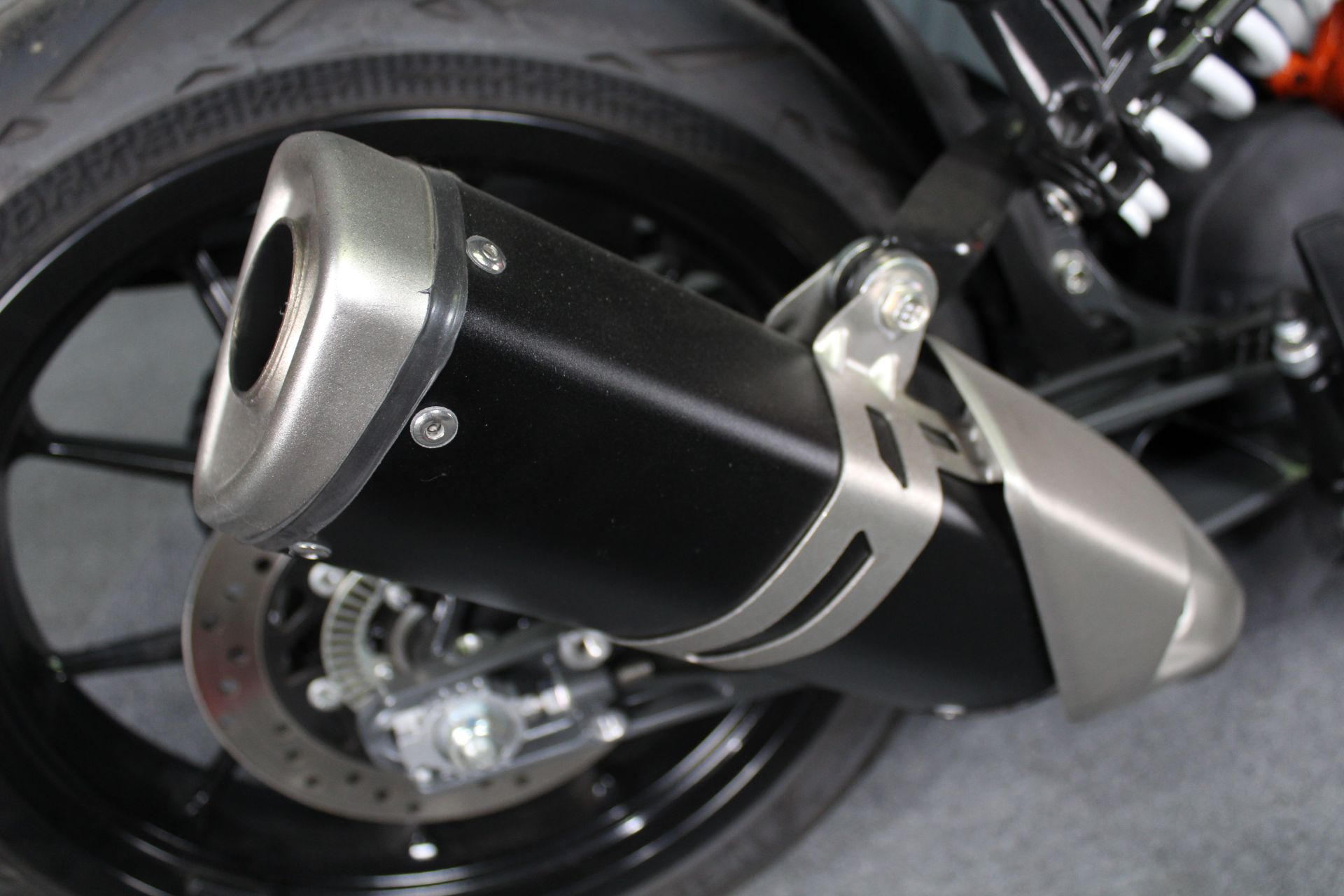 2023 KTM 390 Duke in Portland, Oregon - Photo 17