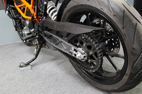 2023 KTM 390 Duke in Portland, Oregon - Photo 19