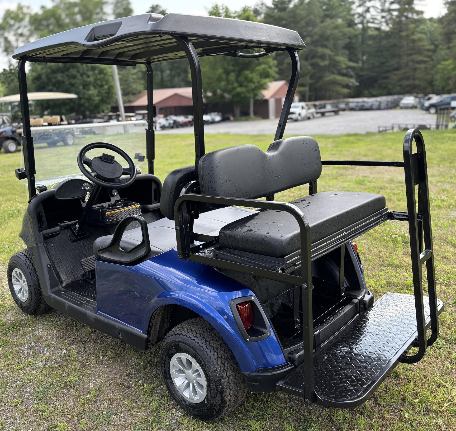 2020 E-Z-GO Freedom RXV Elite 2.0 in Laconia, New Hampshire - Photo 2