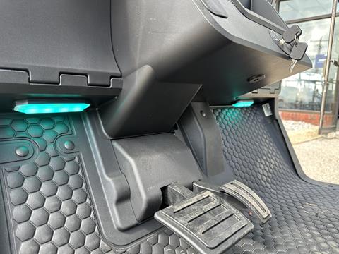 2026 E-Z-GO RXV 4 Summit XTL ELiTE Lithium in Laconia, New Hampshire - Photo 7