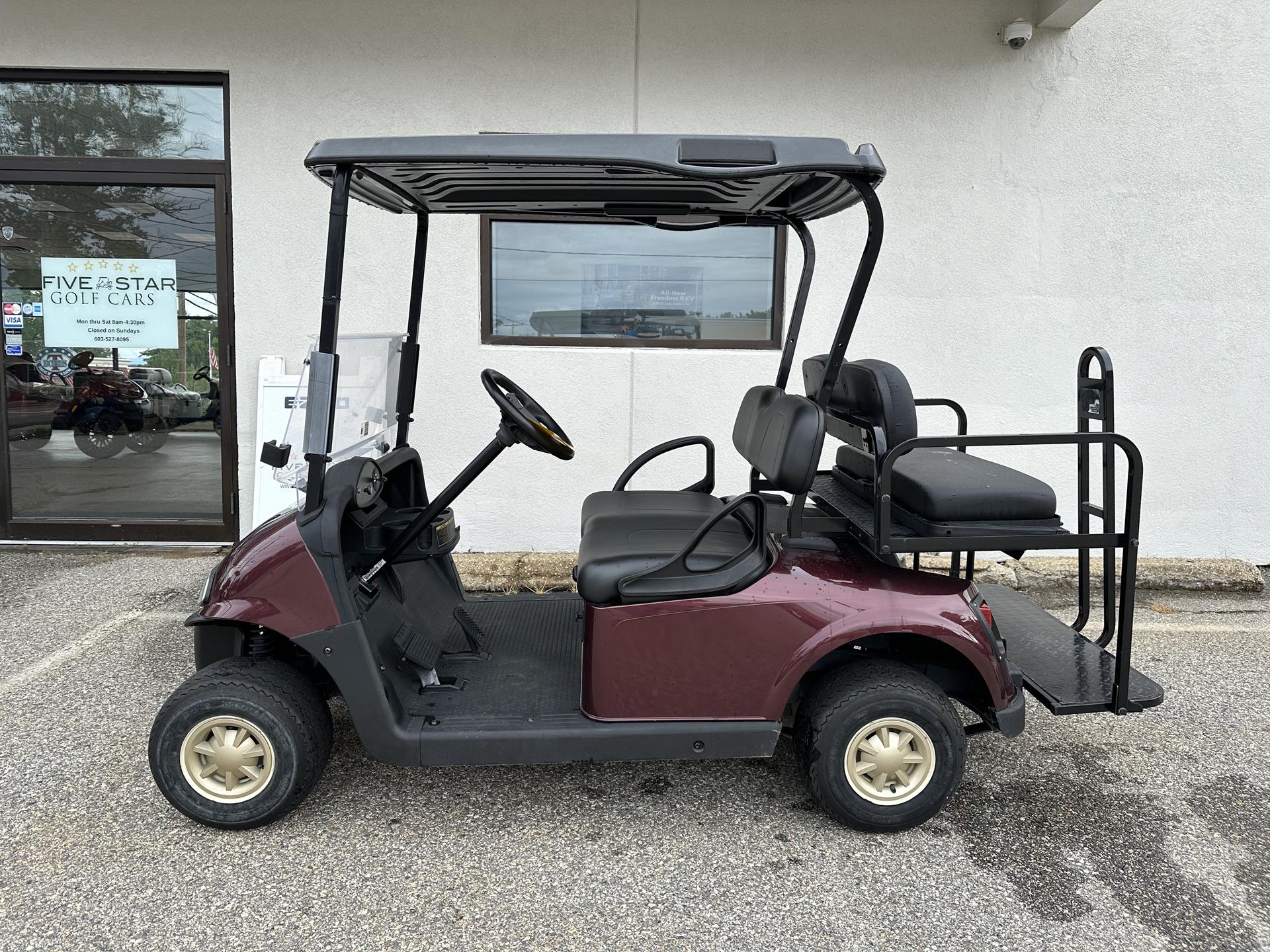 2018 E-Z-GO Freedom RXV Gas in Laconia, New Hampshire - Photo 2