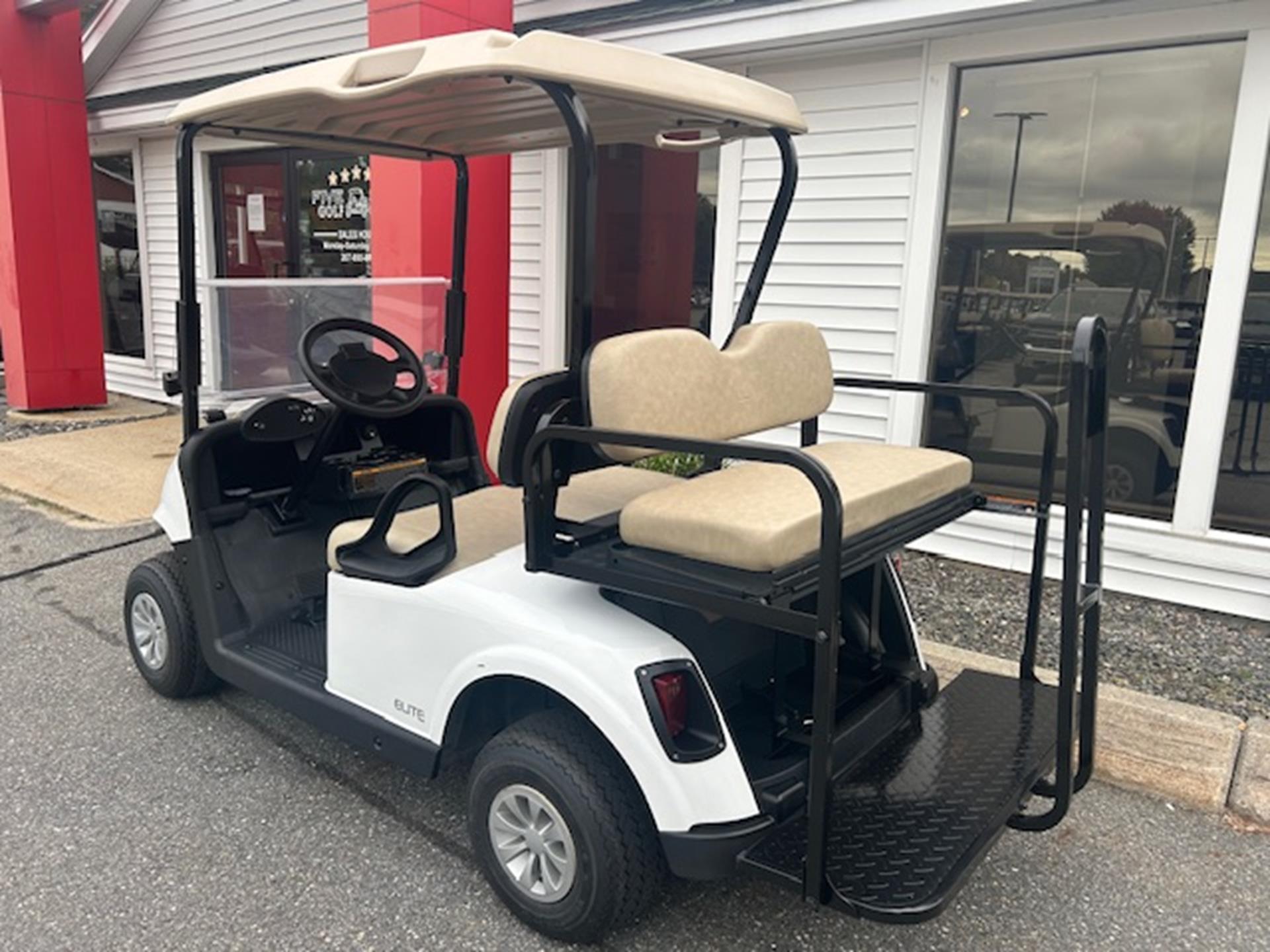 2021 EZGO Freedom photo 6
