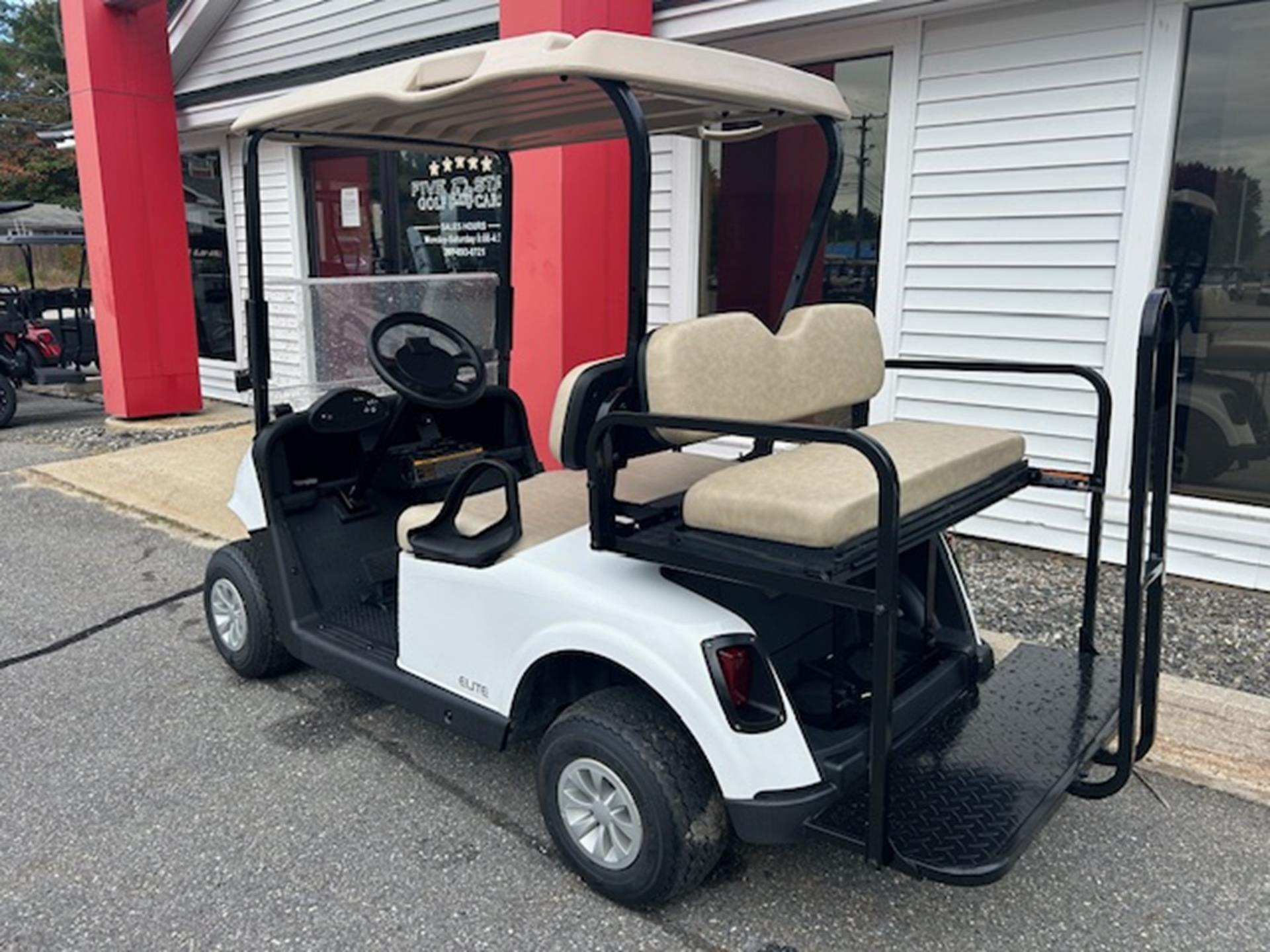 2021 EZGO Freedom photo 4