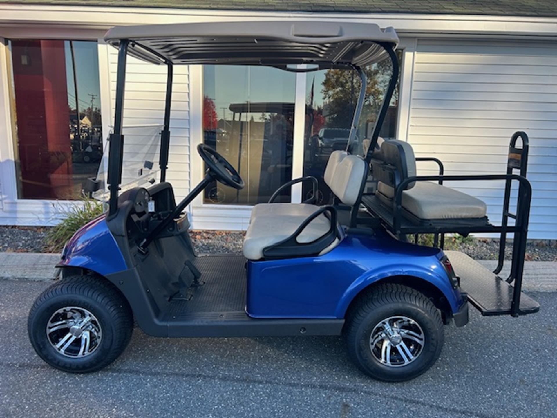 2021 EZGO Freedom photo 6