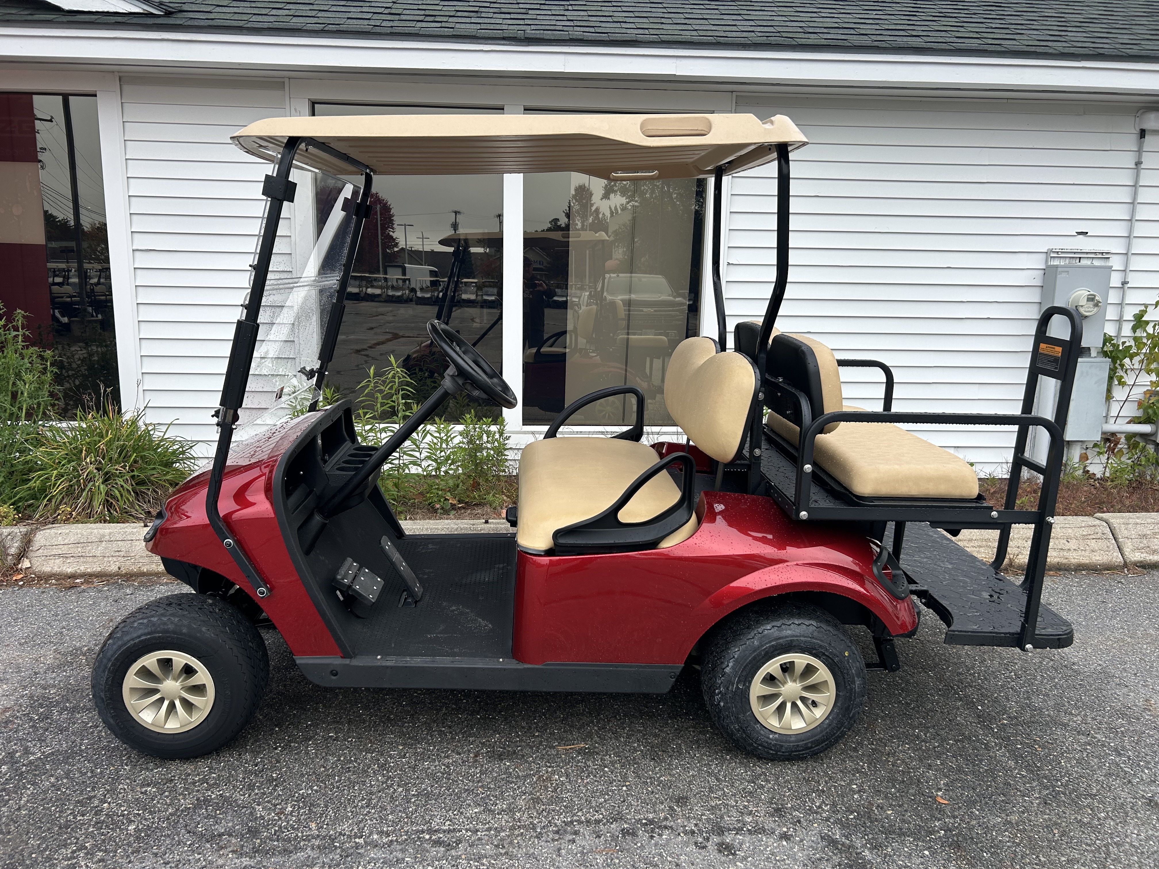 2019 EZGO TXT-G photo 2