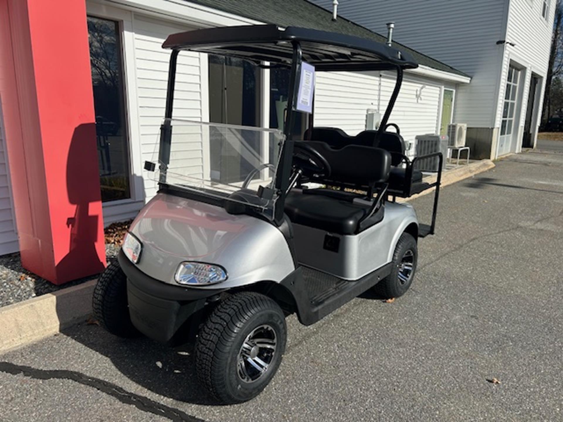 2021 EZGO Freedom photo 5