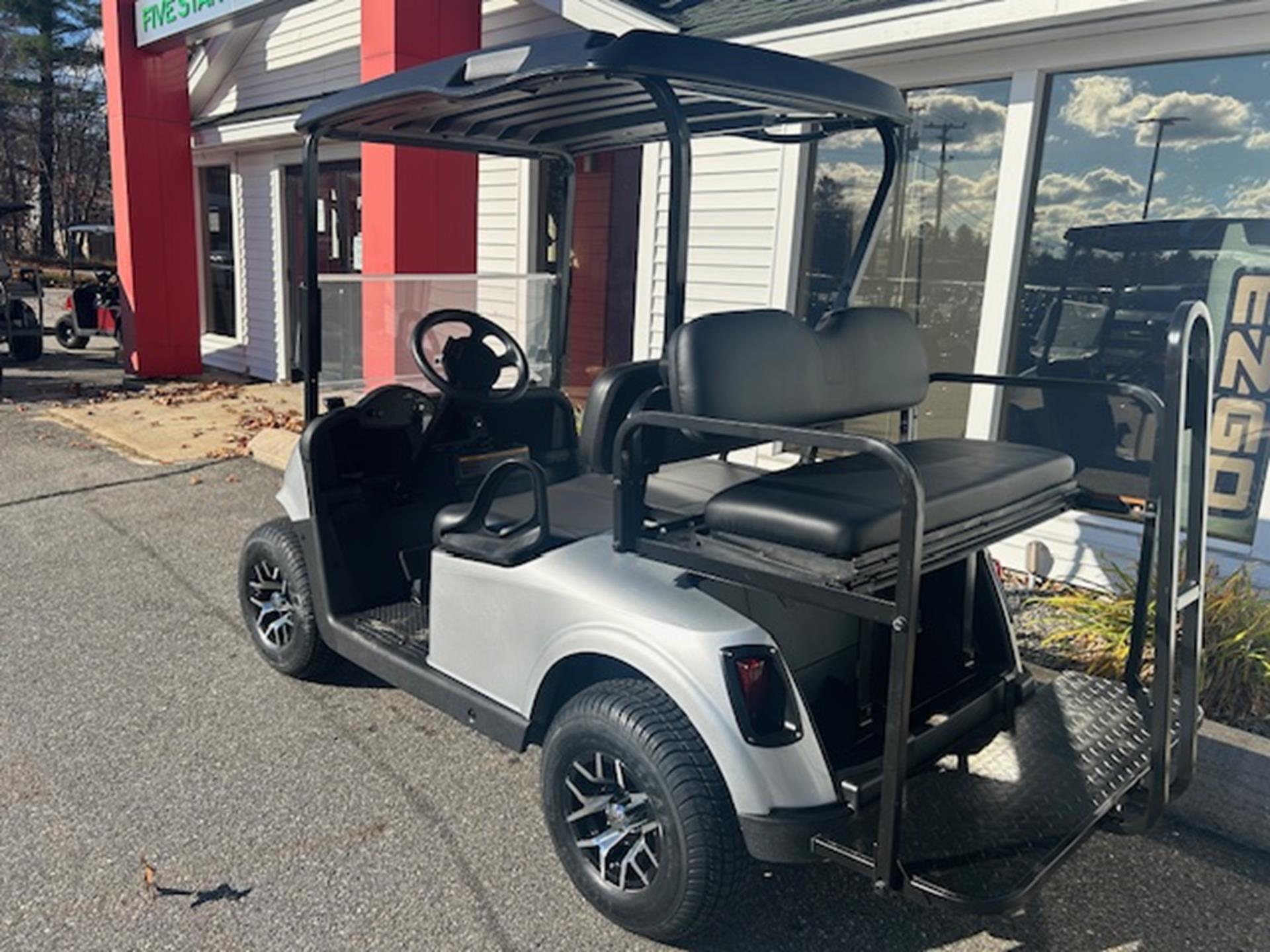 2021 EZGO Freedom photo 5