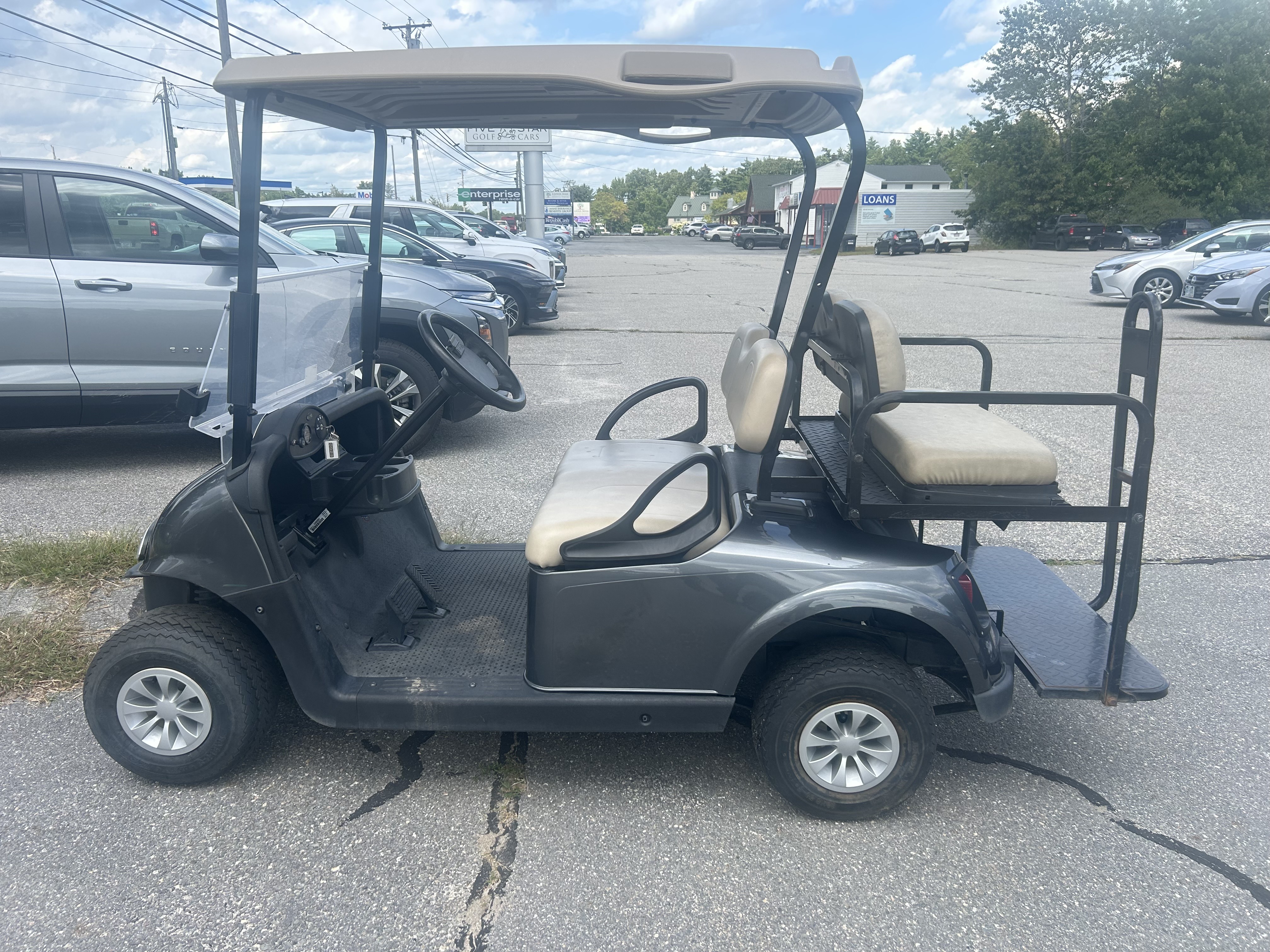2019 EZGO photo 2