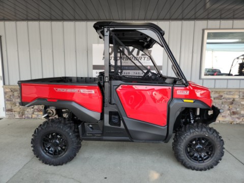 2026 Honda Pioneer 1000 Deluxe — photo 1 of 14