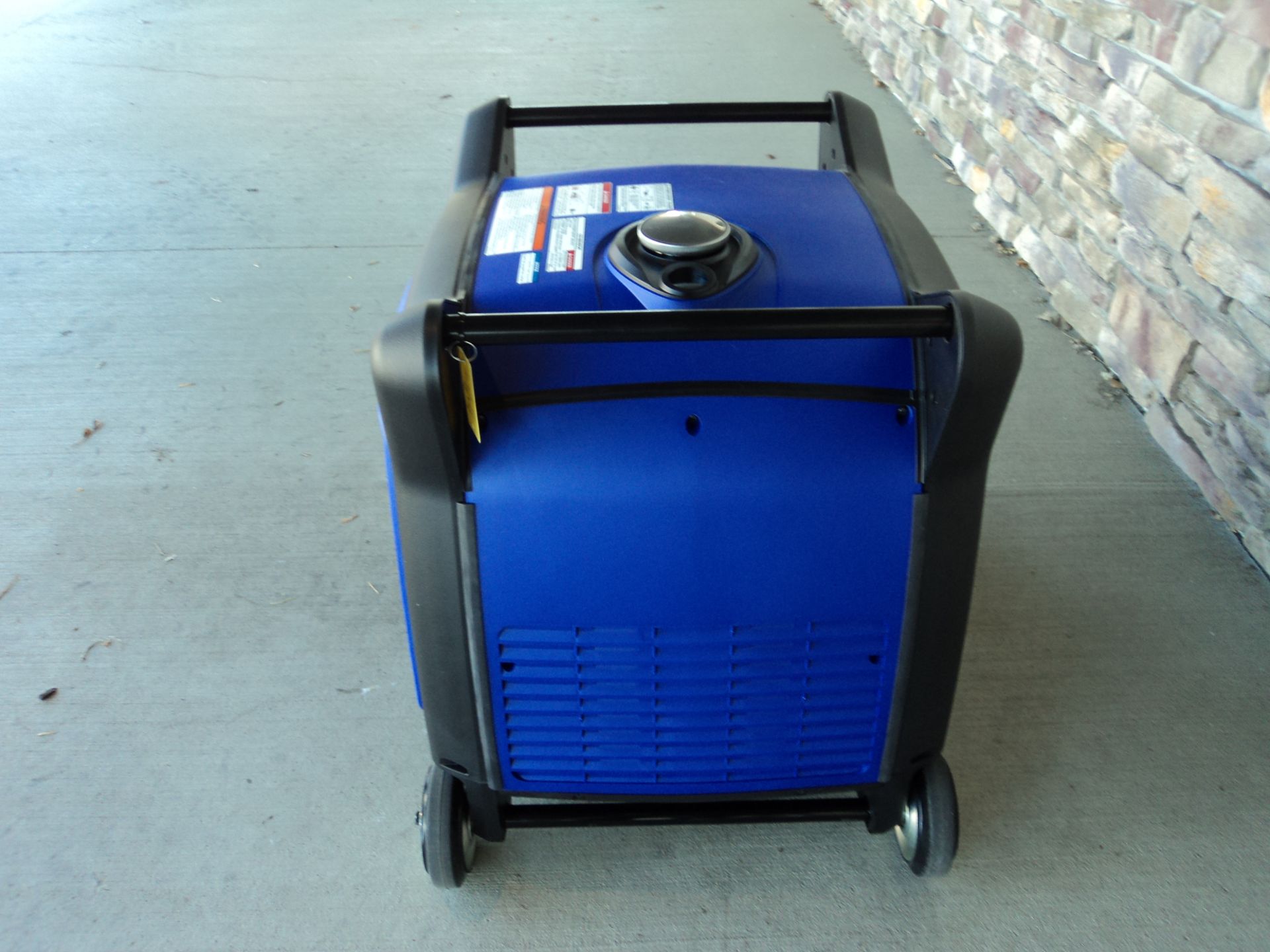 New Yamaha EF6300iSDE | Generators in Delano MN | N/A Blue