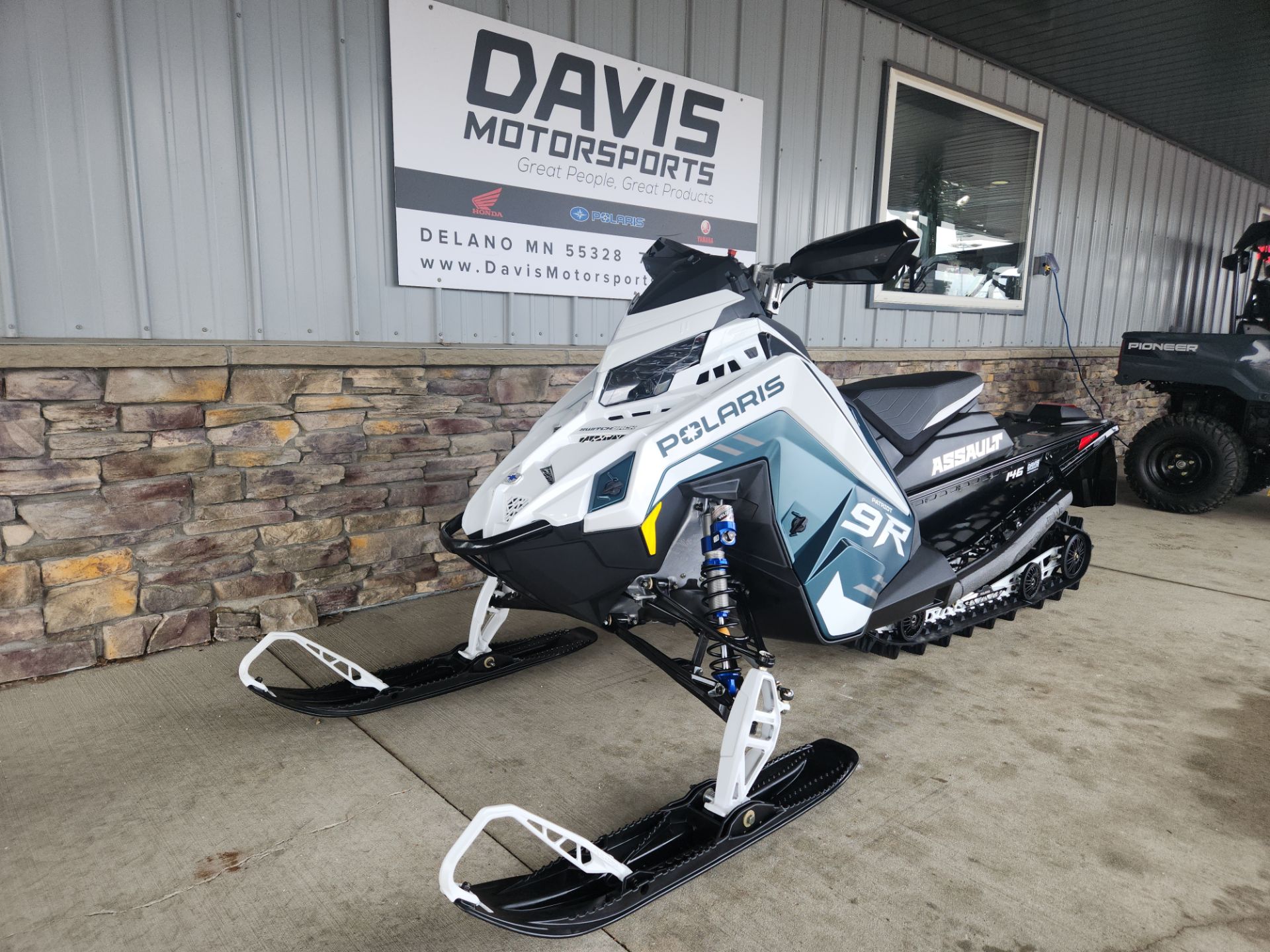 2026 Polaris Patriot 9R Switchback Assault 146 - Escape IFS 1.6 5