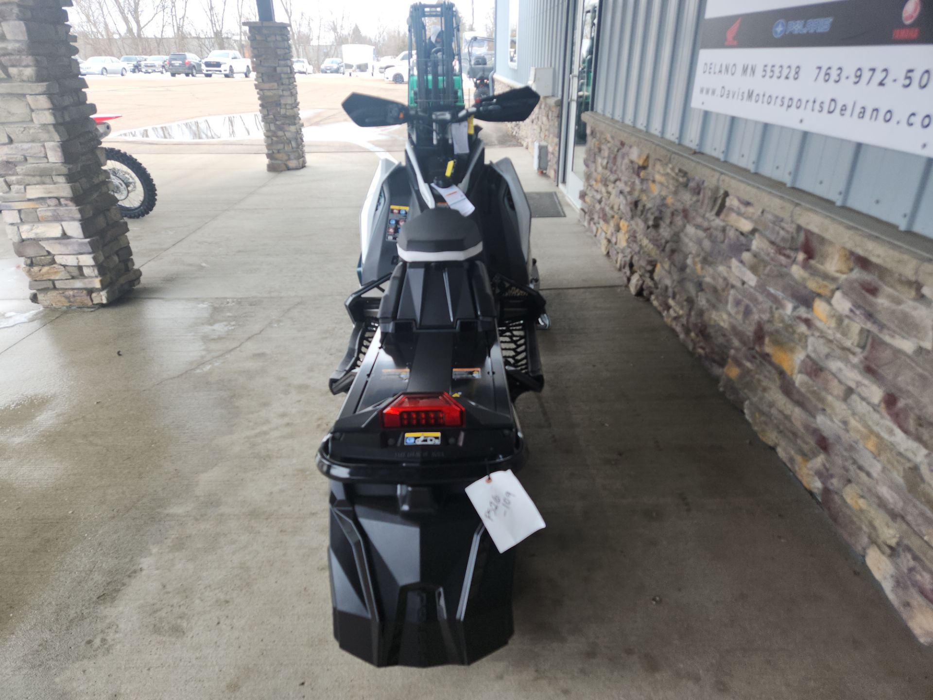 2026 Polaris Patriot 9R Switchback Assault 146 - Escape IFS 1.6 10