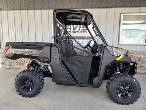 2026 Polaris Ranger 1000 Premium — photo 1 of 14