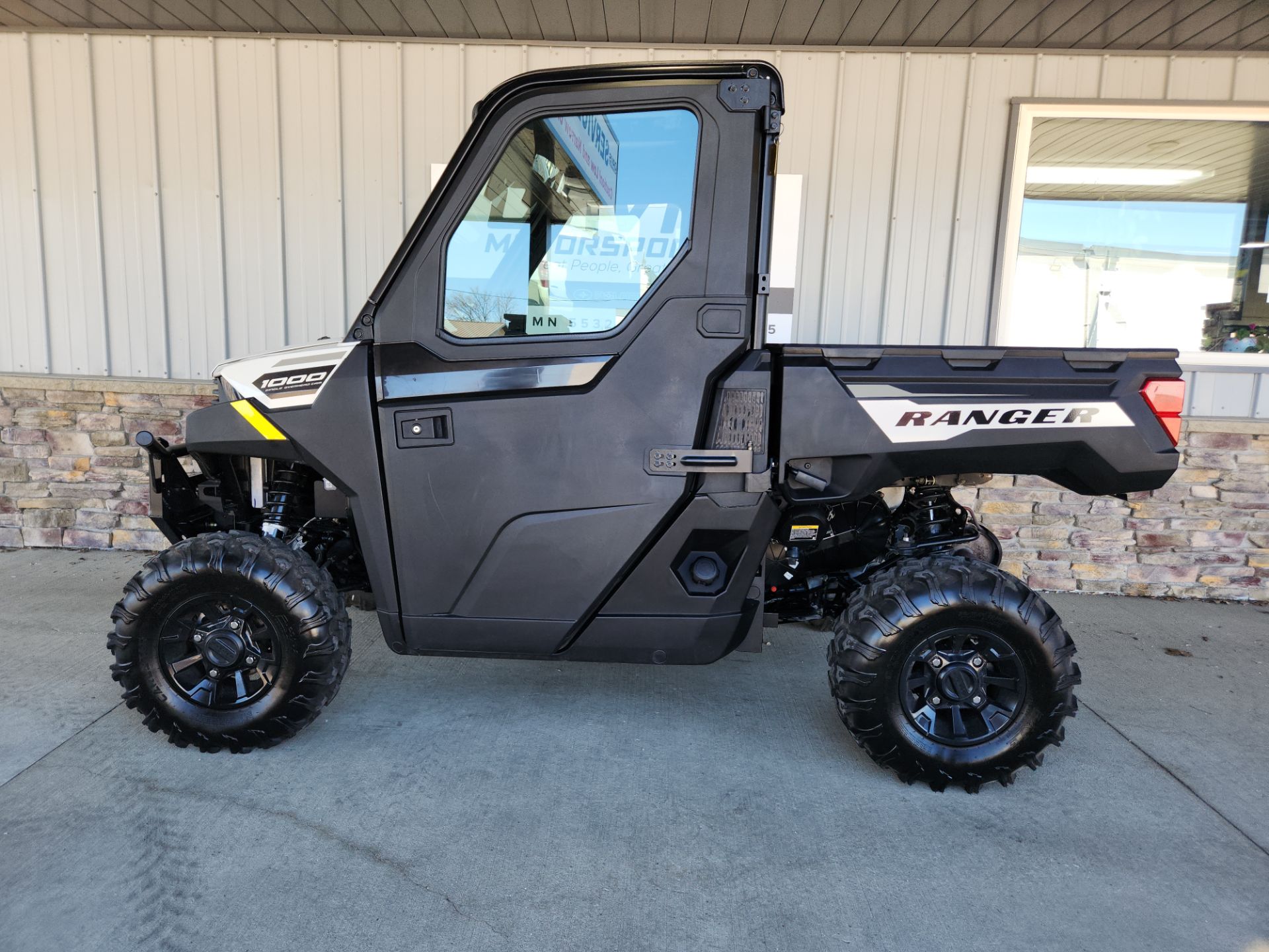 2025 Polaris Ranger 1000 Premium 2