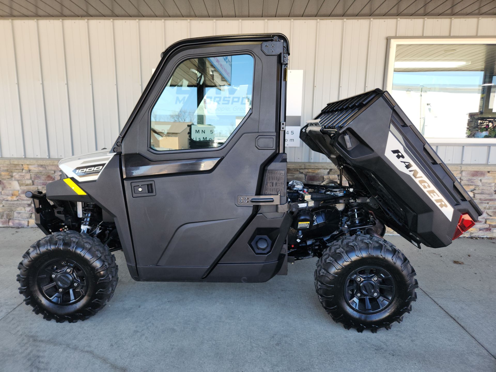 2025 Polaris Ranger 1000 Premium 7