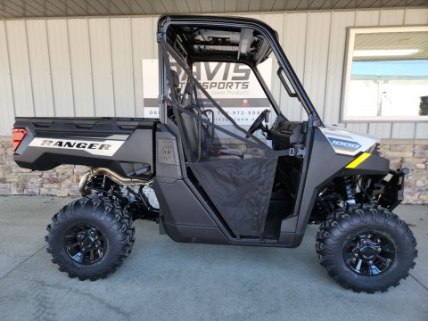 2026 Polaris Ranger 1000 Premium — photo 1 of 12