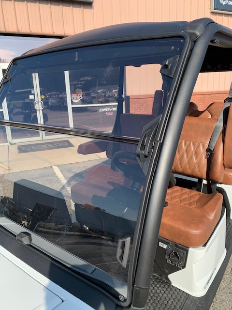 2027 E-Z-GO Liberty 4F XTL ELiTE Lithium Powertrain — photo 5