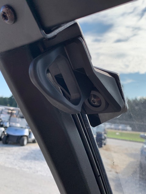 2027 E-Z-GO Liberty 4F XTL ELiTE Lithium Powertrain — photo 17
