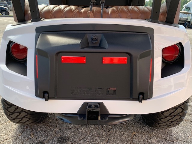 2027 E-Z-GO Liberty 4F XTL ELiTE Lithium Powertrain — photo 10