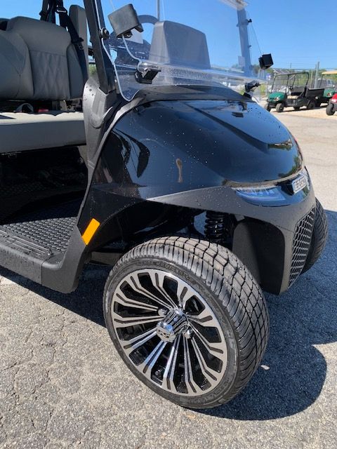 2026 E-Z-GO RXV 4 Touring STL Elite Lithium — photo 4
