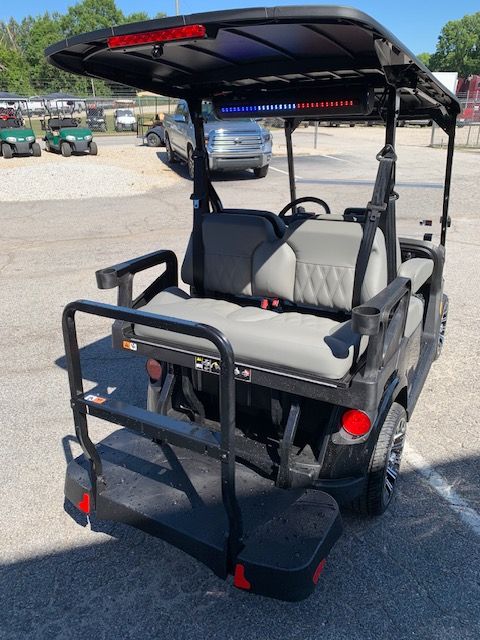 2026 E-Z-GO RXV 4 Touring STL Elite Lithium — photo 6