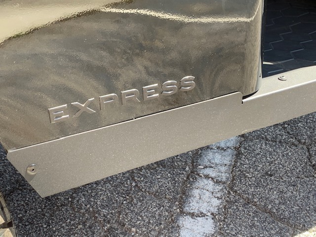 2027 E-Z-GO Express 6 Summit XTL 13.5-hp Gas — photo 7
