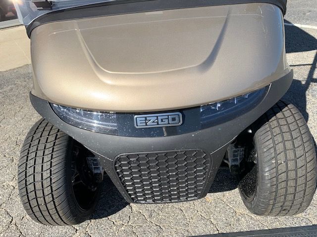 2026 E-Z-GO RXV 4 Touring STL Elite Lithium — photo 3