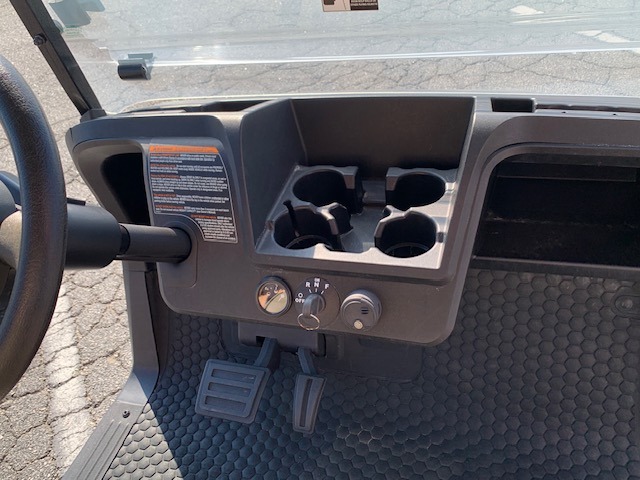 2024 E-Z-GO Freedom RXV ELiTE Lithium — photo 9