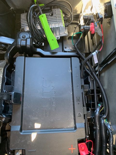 2026 E-Z-GO RXV 4 Summit XTL Elite Lithium — photo 9