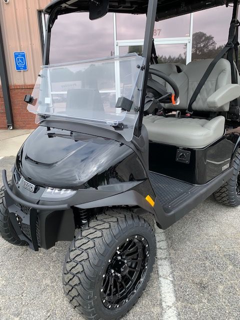 2026 E-Z-GO RXV 4 Summit XTL Elite Lithium — photo 3