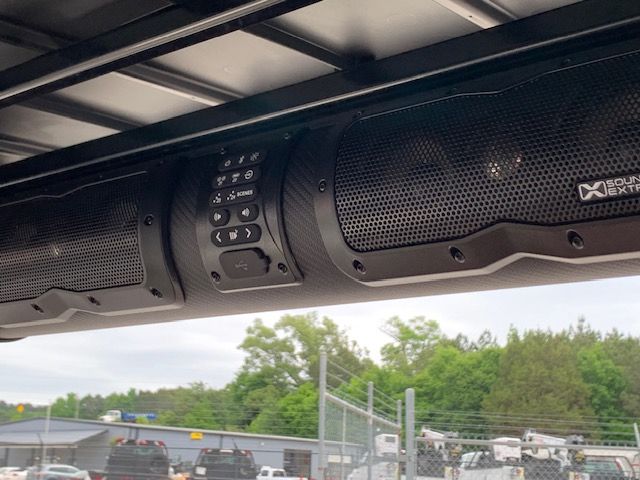 2026 E-Z-GO RXV 4 Summit XTL Elite Lithium — photo 9