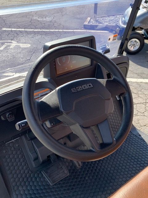 2026 E-Z-GO RXV 4 Summit XTL Elite Lithium — photo 4