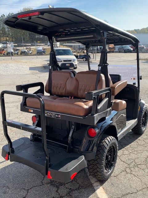 2026 E-Z-GO RXV 4 Summit XTL Elite Lithium — photo 6