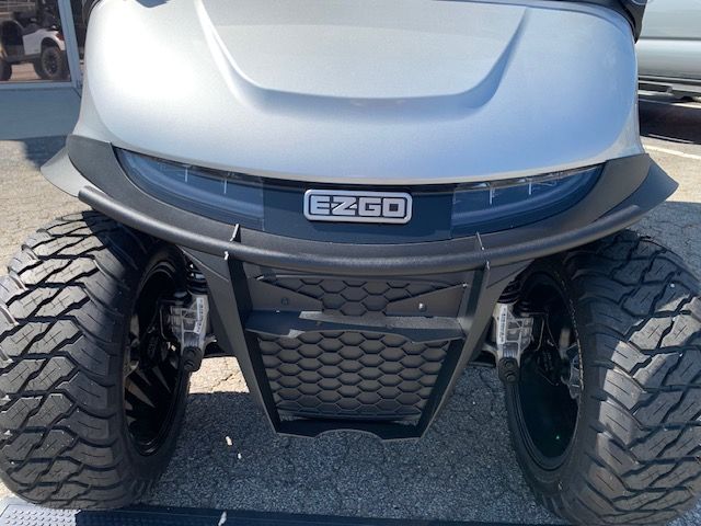2026 E-Z-GO RXV 4 Summit XTL Elite Lithium — photo 2