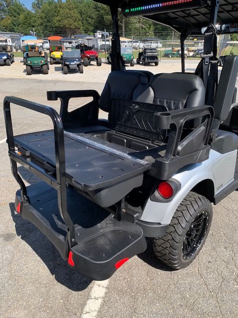 2026 E-Z-GO RXV 4 Summit XTL Elite Lithium — photo 10