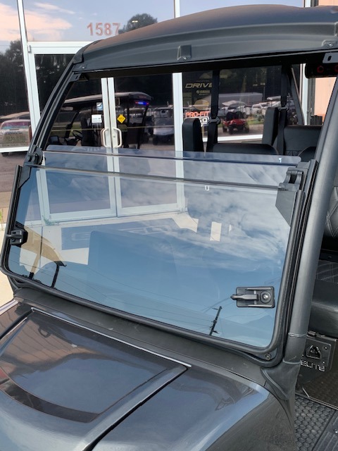 2027 E-Z-GO Liberty 4F XTL ELiTE Lithium Powertrain — photo 13