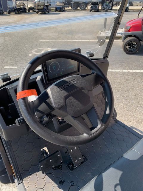 2026 E-Z-GO Liberty Summit XTL ELiTE Lithium — photo 5