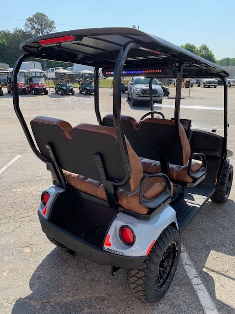 2026 E-Z-GO Liberty Summit XTL ELiTE Lithium — photo 7