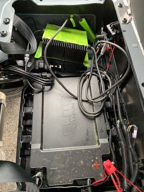 2026 E-Z-GO RXV 4 Summit XTL Elite Lithium — photo 18