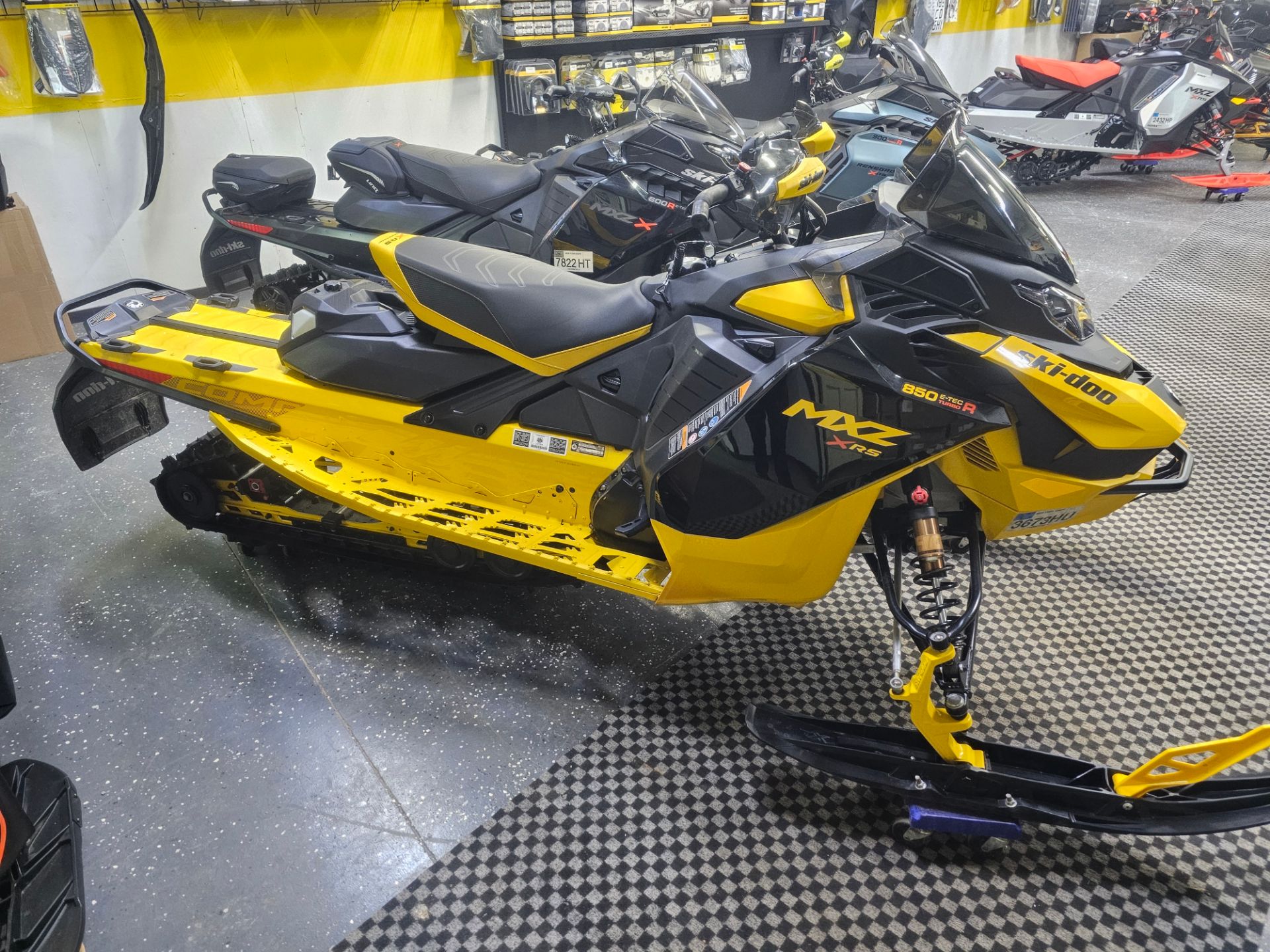 2024 Ski-Doo MXZ X-RS w/ Competition Package 850 E-TEC Turbo R  for sale 1002645