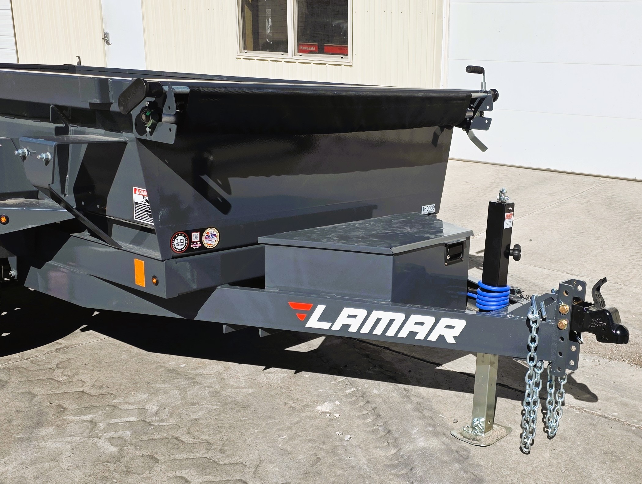 2027 Lamar photo 2