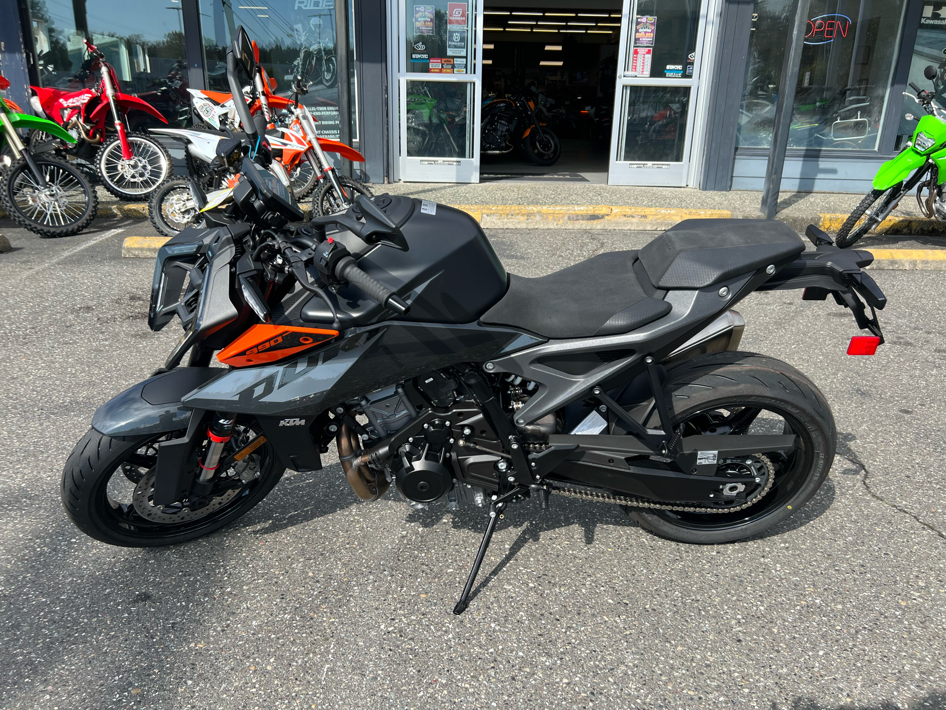 DOPPELGANGER - KTM KTM 790 Duke Prototype Debuts with Parallel-Twin Engine