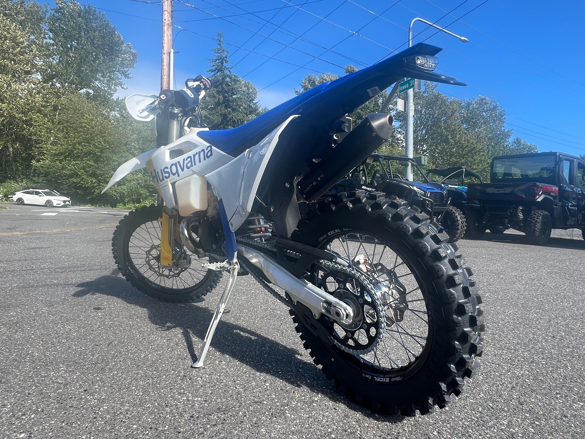2027 Husqvarna TE 300 4