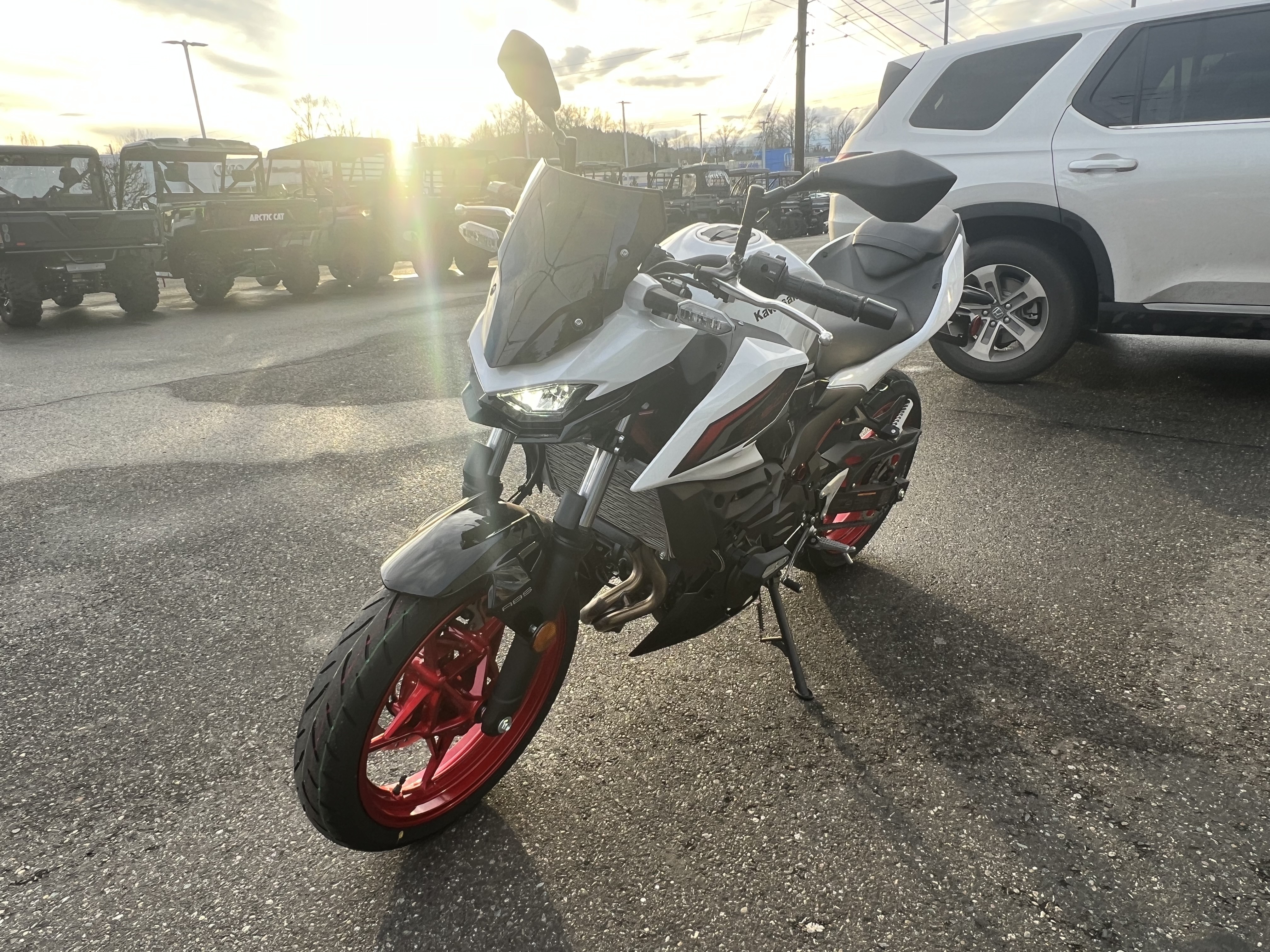 New 2026 Kawasaki Z500 SE ABS | Motorcycles in Bellingham WA